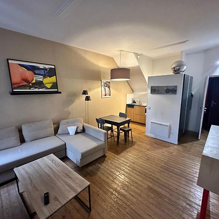 Standing Apartment T2 Near The Train Station And Tours Bagian luar foto
